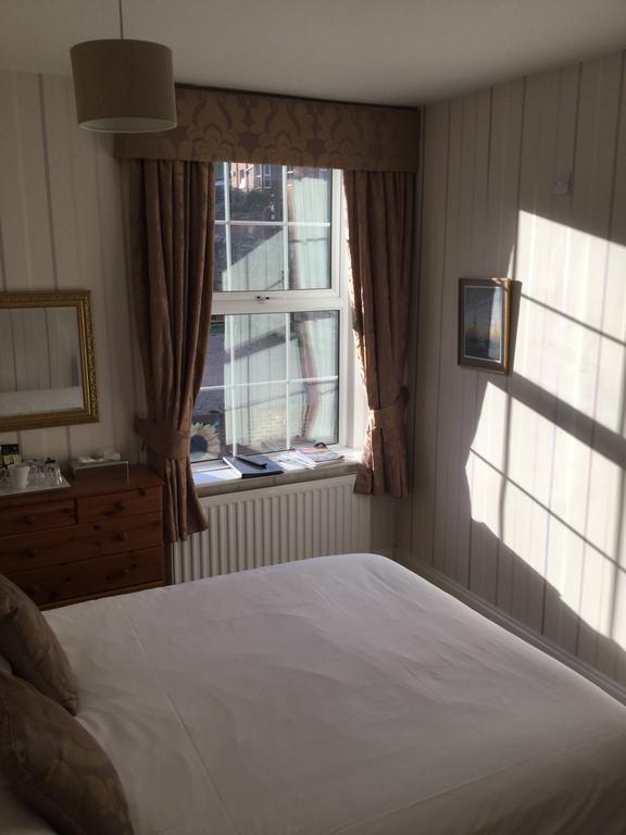 휫비 Arundel House B&B 외부 사진